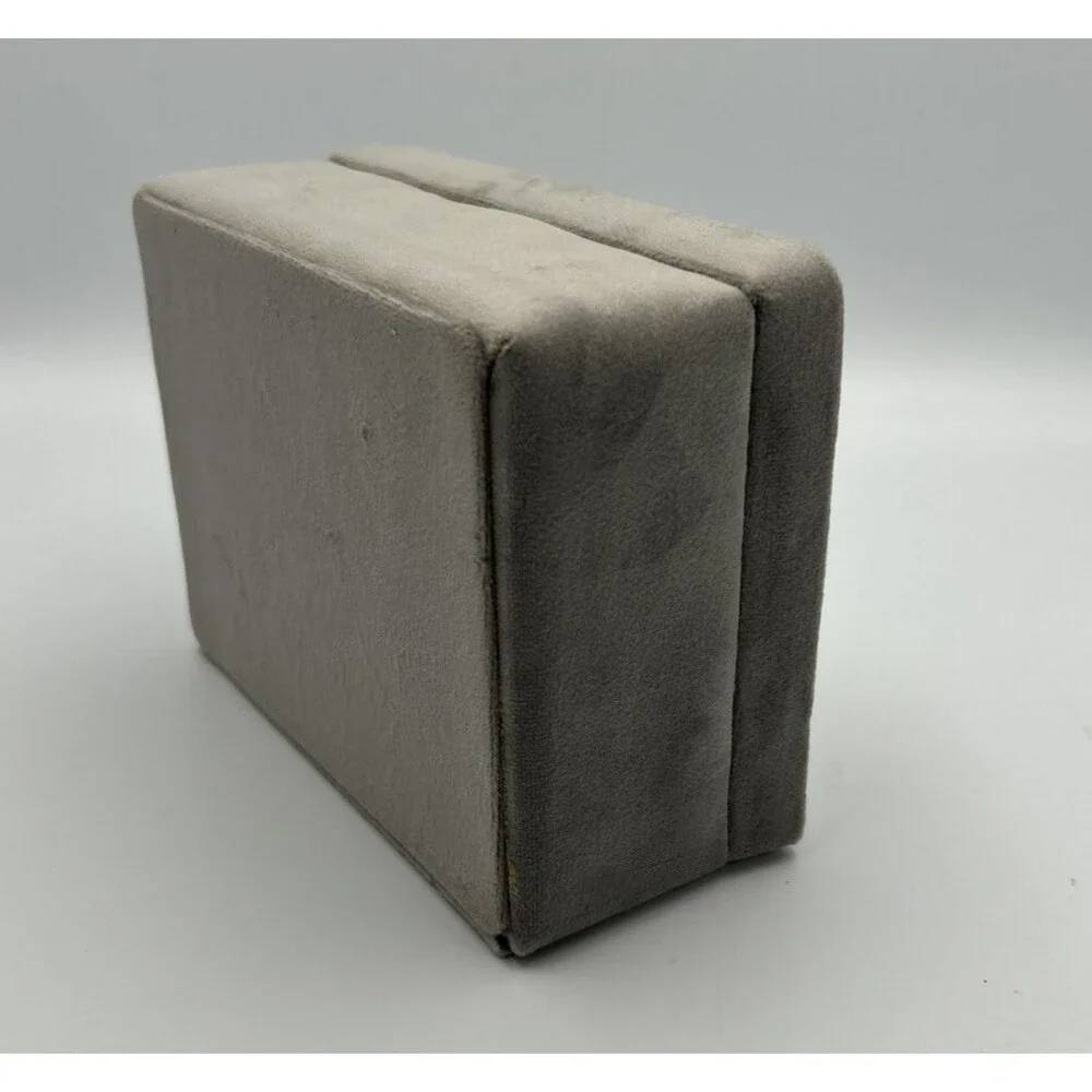 Unbranded this grey